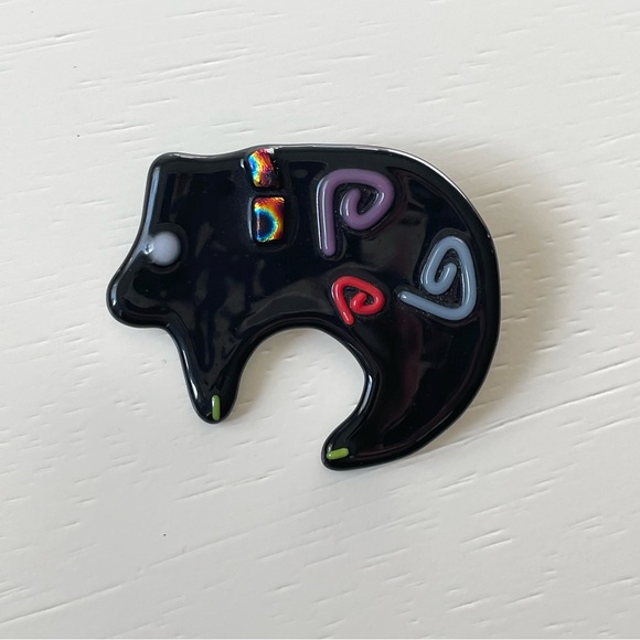 Vintage black art glass fetish bear style brooch Southwestern - Picture 2 of 8